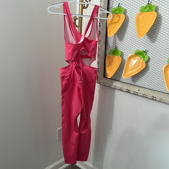 •nwot Free People Movement Back It Up Onesie Women Small - Picture 4 of 6